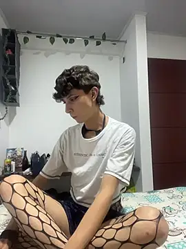 Nicole  7u7 online show from January 19, 12:25 am