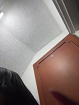 Mia fiire online show from March 8, 2:21 pm