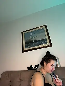 angely ross1 online show from December 20, 9:05 am