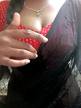 Snapshot of tamil__naughtykanmani chatting on February 19, 7:48 am tamil naughtykanmani online show from February 19, 7:48 am