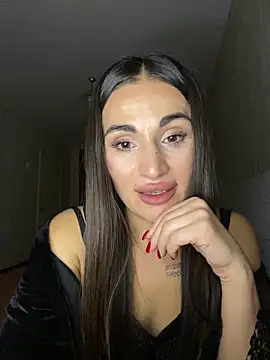 Snapshot of MonikaSi chatting on December 21, 5:42 pm MonikaSi online show from December 21, 5:42 pm