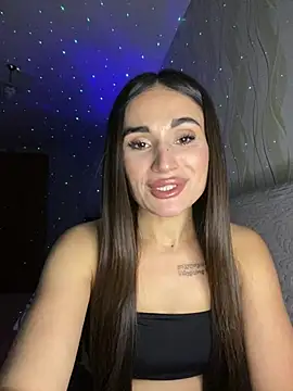 Snapshot of MonikaSi chatting on January 18, 4:44 pm MonikaSi online show from January 18, 4:44 pm