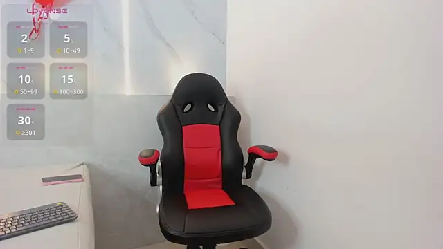 evony becker  online show from February 11, 11:26 am