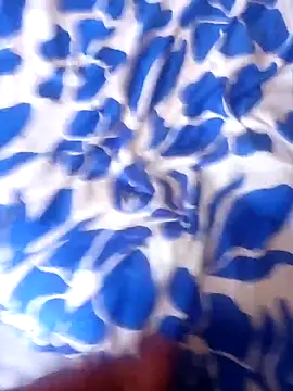 Snapshot of aya4557 chatting on March 29, 12:05 pm aya4557 online show from March 29, 12:05 pm