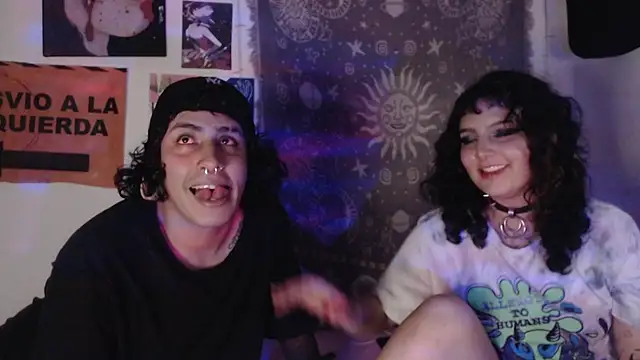 Snapshot of 6mey6mey6 chatting on February 13, 10:50 pm 6mey6mey6 online show from February 13, 10:50 pm