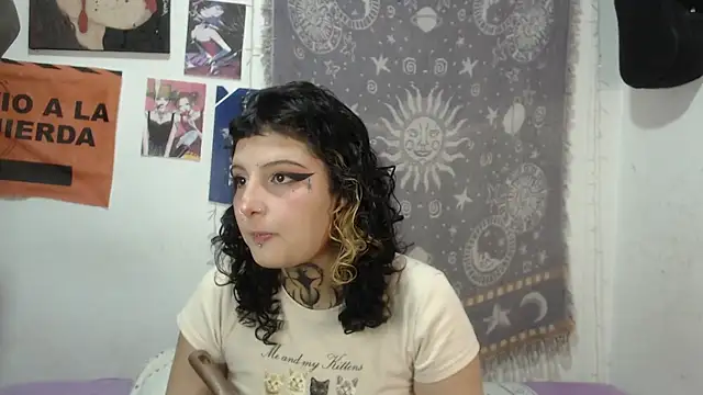 Snapshot of 6mey6mey6 chatting on March 21, 12:15 am 6mey6mey6 online show from March 21, 12:15 am