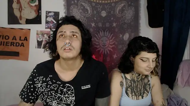 Snapshot of 6mey6mey6 chatting on March 31, 11:38 pm 6mey6mey6 online show from March 31, 11:38 pm