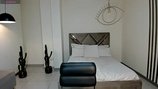 AmbarOwens online show from January 15, 5:12 am