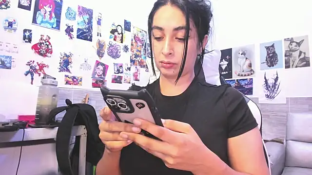 Snapshot of RubyWhisperp chatting on January 9, 3:31 am RubyWhisperp online show from January 9, 3:31 am