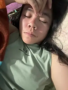 Snapshot of xxdreamgirl69 chatting on March 21, 12:32 pm xxdreamgirl69 online show from March 21, 12:32 pm