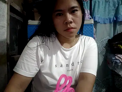 Snapshot of xxdreamgirl69 chatting on March 29, 9:04 pm xxdreamgirl69 online show from March 29, 9:04 pm