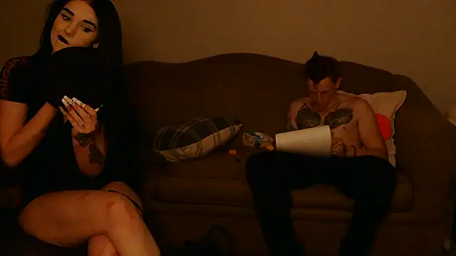 Wesleypiper online show from February 12, 8:20 am