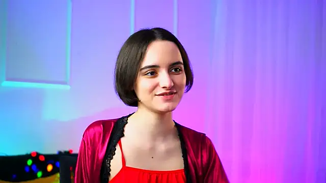 KateWillows online show from February 7, 4:49 am