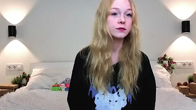 GhisllaineWestler online show from February 8, 4:27 am