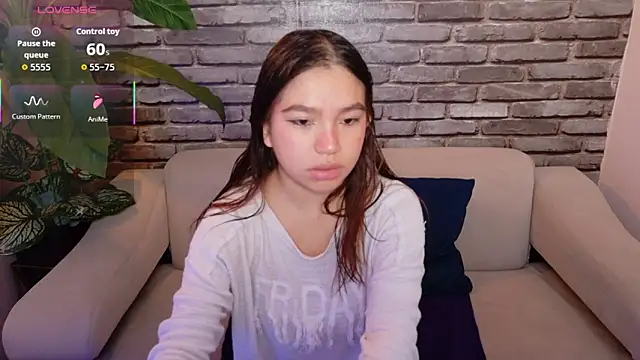 laurent scott online show from December 16, 11:48 am