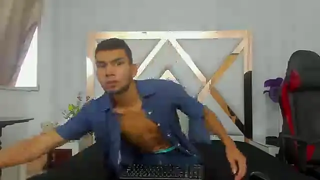 WillSainz online show from December 20, 12:01 pm