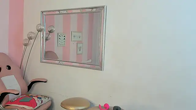 Amaia Monroe online show from February 28, 4:02 am