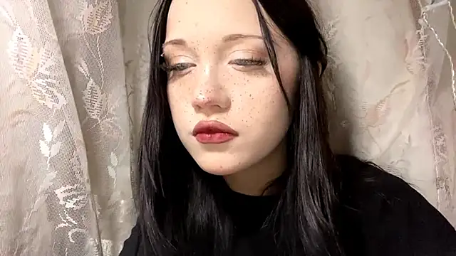 Snapshot of ZeeHope chatting on January 6, 4:21 pm ZeeHope online show from January 6, 4:21 pm