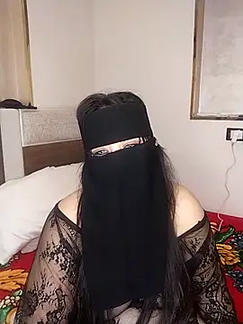 Snapshot of lolotheone chatting on February 6, 12:26 am lolotheone online show from February 6, 12:26 am