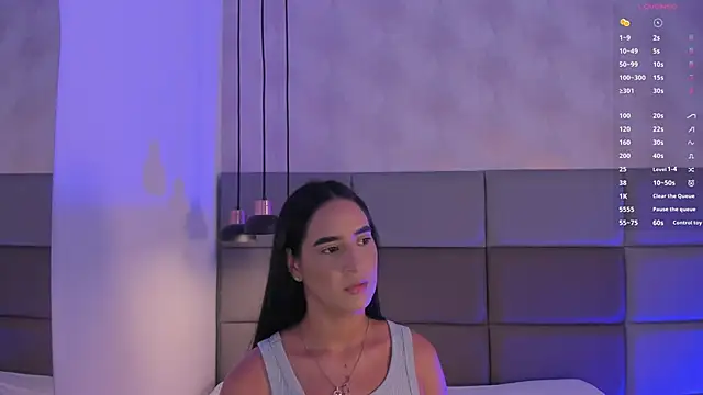 Emily luve online show from December 4, 7:44 pm