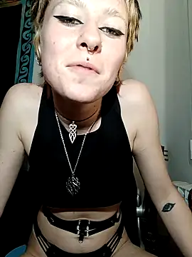 Snapshot of AuroraAya chatting on February 2, 7:23 pm AuroraAya online show from February 2, 7:23 pm