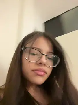 Snapshot of omifresita chatting on July 2, 10:27 pm omifresita online show from July 2, 10:27 pm