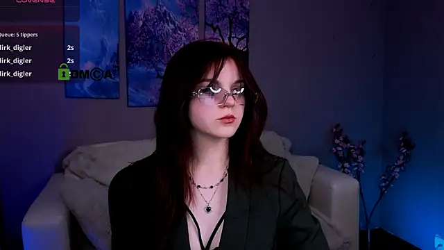 Snapshot of mikameovv chatting on January 9, 8:43 pm mikameovv online show from January 9, 8:43 pm