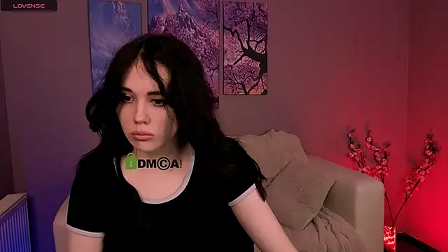 Snapshot of mikameovv chatting on February 3, 8:14 pm mikameovv online show from February 3, 8:14 pm