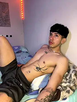 wil hot online show from December 16, 3:28 pm