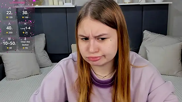 Snapshot of MilanaXHoney chatting on March 9, 12:36 am MilanaXHoney online show from March 9, 12:36 am