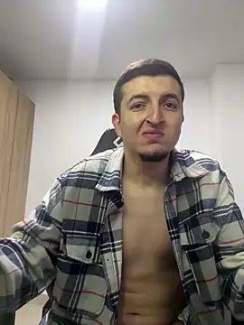 Liam jones10 online show from February 4, 7:47 am