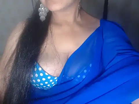 Hotronita123 online show from May 3, 5:52 pm