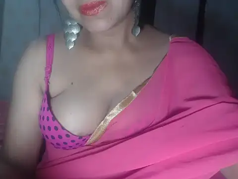 Hotronita123 online show from May 14, 5:20 pm