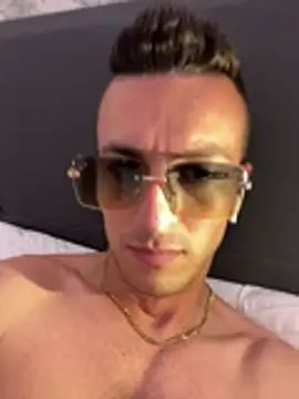 3turkish6model9 online show from May 6, 3:39 pm