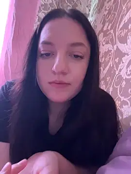 Snapshot of DianazLove1 chatting on April 15, 9:38 am DianazLove1 online show from April 15, 9:38 am