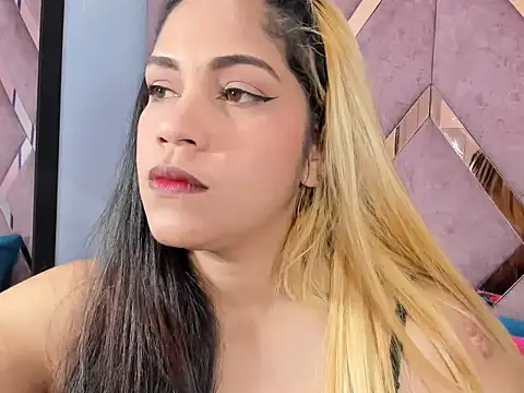 Faehlis   online show from December 17, 4:07 am