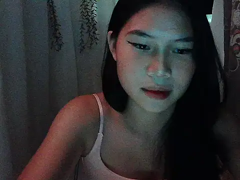 Snapshot of Allysonxx05 chatting on January 10, 5:20 am Allysonxx05 online show from January 10, 5:20 am