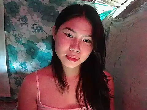 Snapshot of Allysonxx05 chatting on January 17, 1:10 am Allysonxx05 online show from January 17, 1:10 am