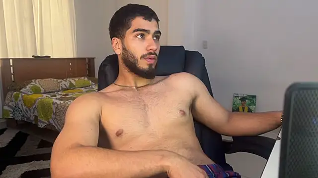 Snapshot of Franco_banderas chatting on March 6, 6:37 pm Franco banderas online show from March 6, 6:37 pm