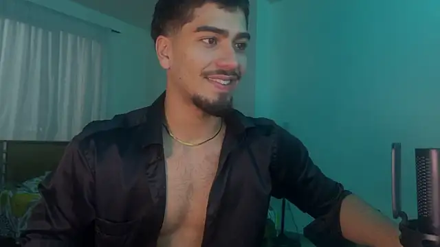 Snapshot of Franco_banderas chatting on March 11, 12:05 am Franco banderas online show from March 11, 12:05 am