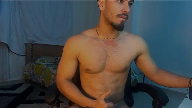 Snapshot of Franco_banderas chatting on March 16, 12:20 pm Franco banderas online show from March 16, 12:20 pm