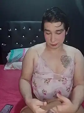 sissy-lover online show from December 14, 7:40 pm