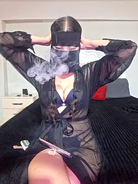 Snapshot of deva-sexy chatting on May 27, 11:02 pm deva-sexy online show from May 27, 11:02 pm