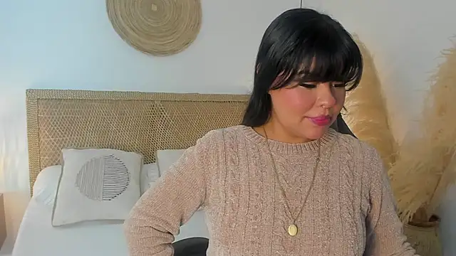 smithh23  online show from December 19, 2:29 am