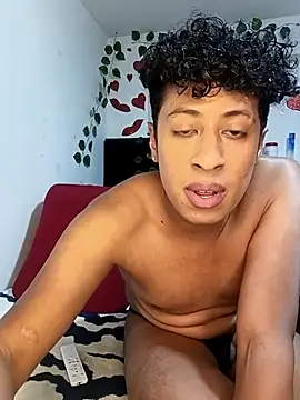 Varek biglatin dick online show from January 18, 2:04 am