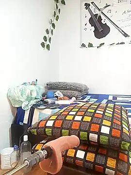 Varek biglatin dick online show from February 2, 2:10 am