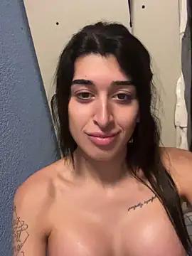 AngelSammiF2F online show from February 8, 8:01 pm