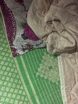 Snapshot of anh-soi123 chatting on March 17, 6:39 am anh-soi123 online show from March 17, 6:39 am