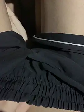 Snapshot of anh-soi123 chatting on March 23, 4:49 am anh-soi123 online show from March 23, 4:49 am