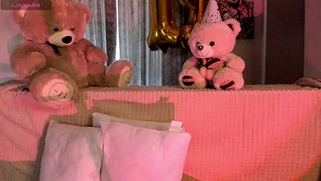 boobsfireee online show from January 15, 7:02 am